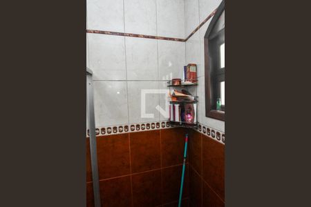 Casa à venda com 170m², 3 quartos e 2 vagasBanheiro Corredor