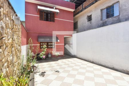 Casa à venda com 170m², 3 quartos e 2 vagasQuintal
