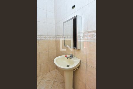 Casa à venda com 170m², 3 quartos e 2 vagasBanheiro da Suíte