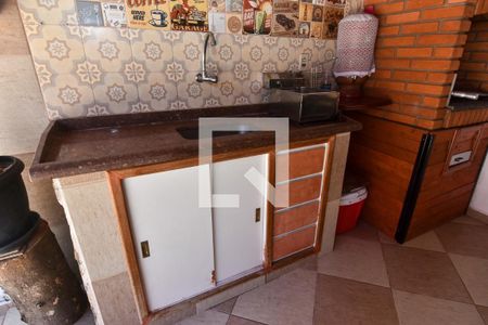 Casa à venda com 170m², 3 quartos e 2 vagasChurrasqueira