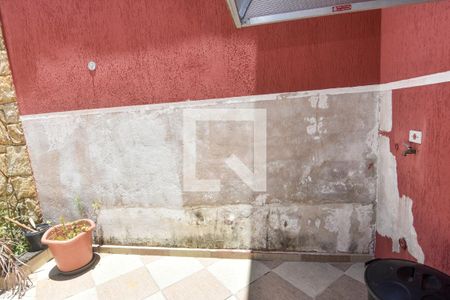 Casa à venda com 170m², 3 quartos e 2 vagasÁrea de Serviço