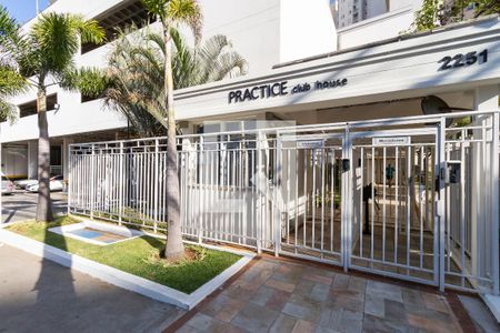 Apartamento para alugar com 69m², 2 quartos e 1 vagaFachada e portaria