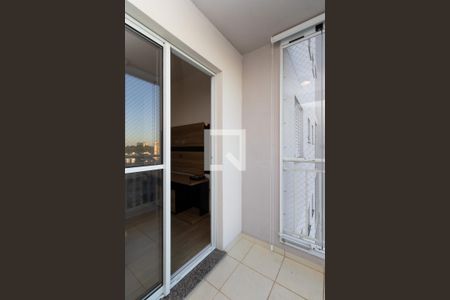 Apartamento para alugar com 69m², 2 quartos e 1 vagaVaranda