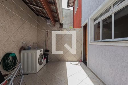 Casa à venda com 180m², 4 quartos e 4 vagas Casa à venda com 180m², 4 quartos e 4 vagasÁrea de Serviço