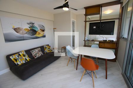 Sala/ Cozinha de apartamento para alugar com 1 quarto, 36m² em Sumarezinho, São Paulo
