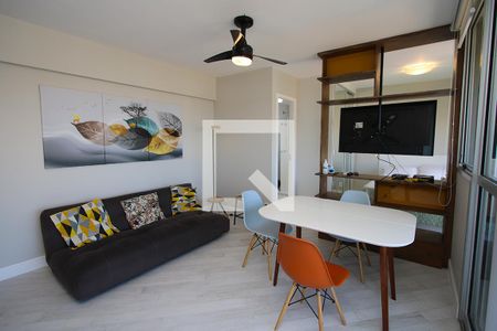 Sala/ Cozinha de apartamento para alugar com 1 quarto, 36m² em Sumarezinho, São Paulo
