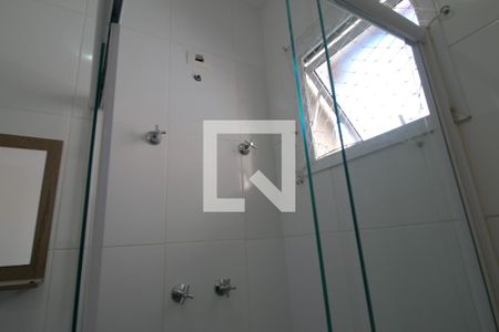 Casa de condomínio para alugar com 71m², 2 quartos e 1 vagaÁrea do chuveiro banheiro da suíte 1