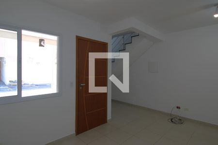 Sala de casa de condomínio para alugar com 2 quartos, 71m² em Jardim Palmares (zona Norte), São Paulo