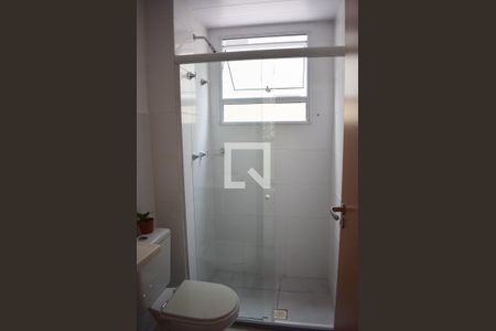 Banheiro de apartamento para alugar com 2 quartos, 63m² em Campo Grande, Rio de Janeiro