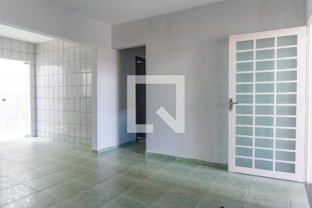 Sala de casa para alugar com 5 quartos, 150m² em Ceilândia Sul (ceilândia), Brasília