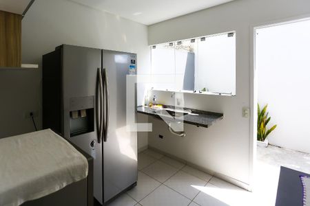 Casa à venda com 115m², 2 quartos e 1 vaga Casa à venda com 115m², 2 quartos e 1 vagaCozinha