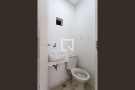 lavabo de casa para alugar com 2 quartos, 90m² em Vila Morse, São Paulo