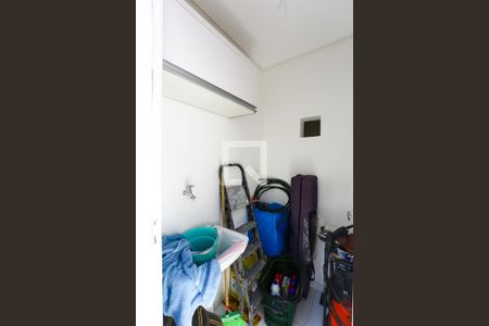 Casa à venda com 115m², 2 quartos e 1 vaga Casa à venda com 115m², 2 quartos e 1 vagaÁrea de Serviço