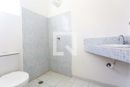 Casa à venda com 115m², 2 quartos e 1 vaga Casa à venda com 115m², 2 quartos e 1 vagaBanheiro da Suíte 1