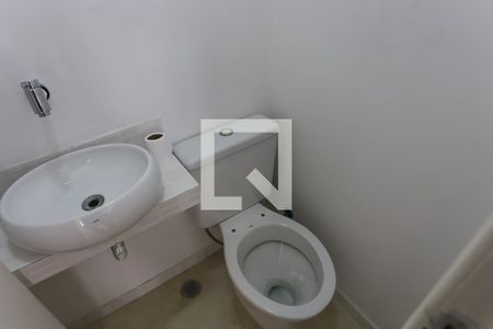 lavabo de casa para alugar com 2 quartos, 90m² em Vila Morse, São Paulo