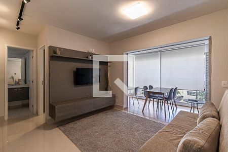 Sala e Cozinha de kitnet/studio à venda com 1 quarto, 41m² em Indianópolis, São Paulo