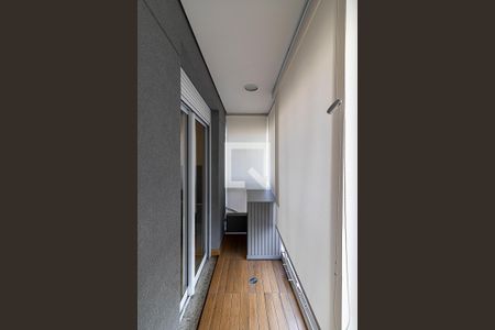 Varanda de kitnet/studio à venda com 1 quarto, 41m² em Indianópolis, São Paulo
