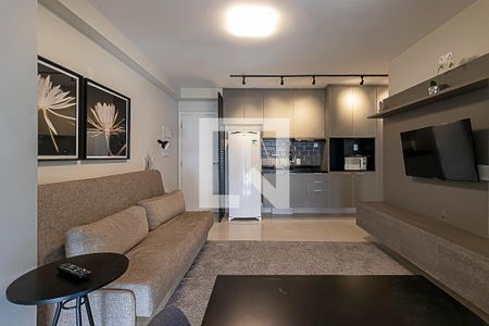 Sala e Cozinha de kitnet/studio à venda com 1 quarto, 41m² em Indianópolis, São Paulo