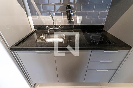 Sala e Cozinha de kitnet/studio à venda com 1 quarto, 41m² em Indianópolis, São Paulo
