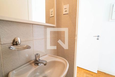Lavabo de apartamento para alugar com 1 quarto, 65m² em Bela Vista, São Paulo