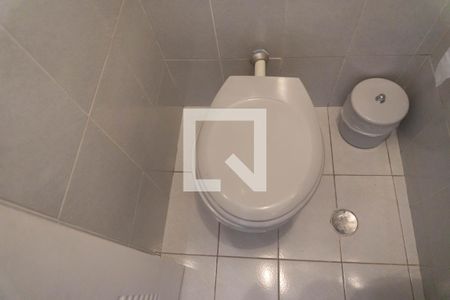 Lavabo de apartamento para alugar com 1 quarto, 65m² em Bela Vista, São Paulo