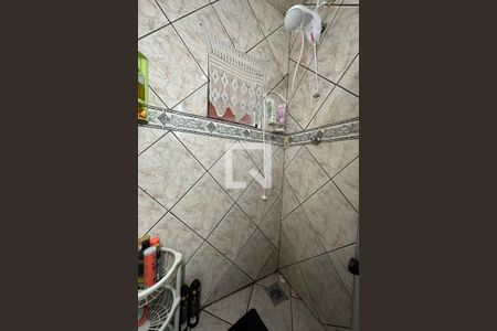 Casa à venda com 140m², 2 quartos e 2 vagasBanheiro