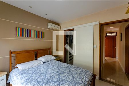 Casa à venda com 350m², 4 quartos e 2 vagasSuite 3