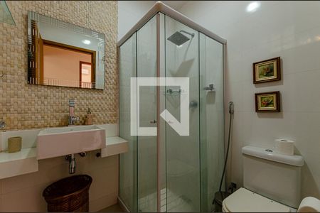 Casa à venda com 350m², 4 quartos e 2 vagasBanheiro Social