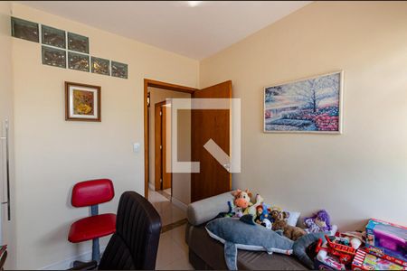 Casa à venda com 350m², 4 quartos e 2 vagasQuarto 2