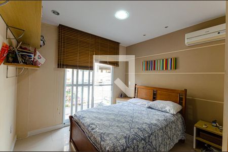 Casa à venda com 350m², 4 quartos e 2 vagasSuite 3