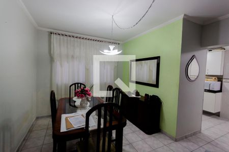 Casa à venda com 300m², 3 quartos e 6 vagas Casa à venda com 300m², 3 quartos e 6 vagasSala de Jantar