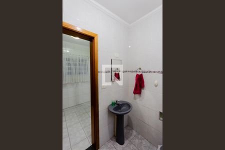 Casa à venda com 300m², 3 quartos e 6 vagas Casa à venda com 300m², 3 quartos e 6 vagasBanheiro 2