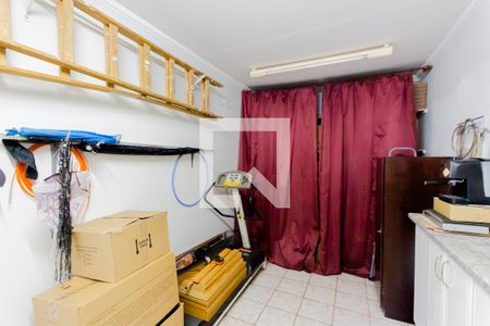 Casa à venda com 300m², 3 quartos e 6 vagas Casa à venda com 300m², 3 quartos e 6 vagasQuarto de Serviço 1