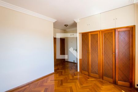 Quarto 1 - Suíte de apartamento à venda com 4 quartos, 138m² em Centro, Santo André