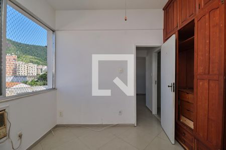 Quarto de apartamento à venda com 1 quarto, 54m² em Tijuca, Rio de Janeiro