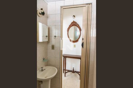 Banheiro de casa para alugar com 1 quarto, 30m² em Vila Mariana, São Paulo