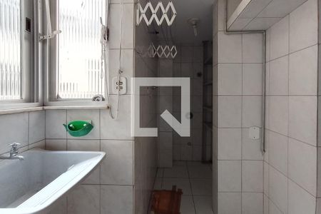 Apartamento à venda com 70m², 2 quartos e 1 vagaÁrea de Serviço