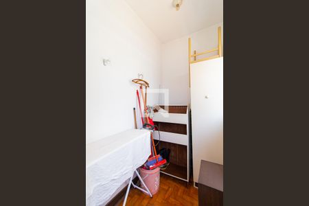 Apartamento à venda com 100m², 2 quartos e sem vagaQuarto de Serviço