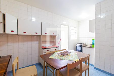 Apartamento à venda com 100m², 2 quartos e sem vagaCozinha