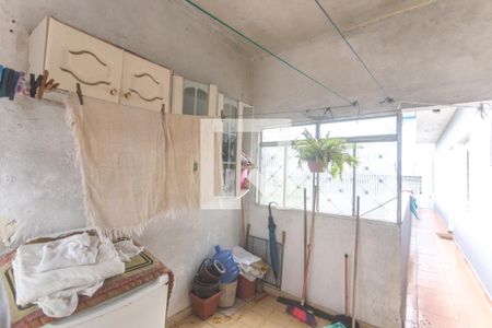 Casa à venda com 400m², 8 quartos e 4 vagasÁrea de serviço - casa 2