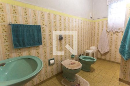 Casa à venda com 400m², 8 quartos e 4 vagasBanheiro social - casa 4