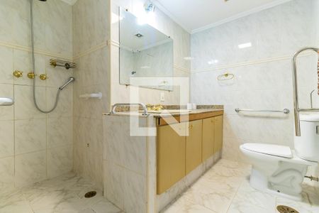 Apartamento para alugar com 98m², 3 quartos e 1 vaga Apartamento para alugar com 98m², 3 quartos e 1 vagaBanheiro da Suíte