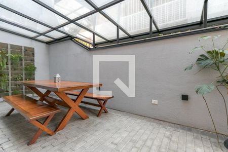 Casa para alugar com 416m², 10 quartos e 2 vagasQuintal