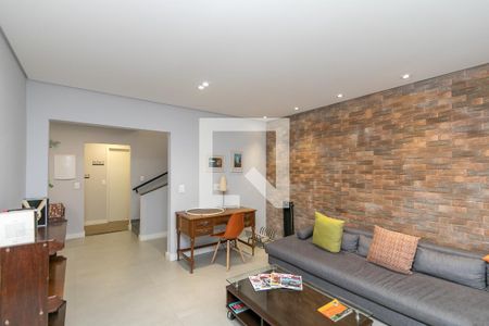 Sala de casa à venda com 10 quartos, 416m² em Nova Piraju, São Paulo