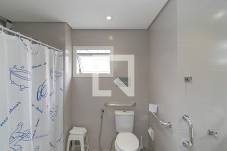 Casa para alugar com 416m², 10 quartos e 2 vagasBanheiro da Suíte 1