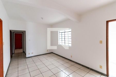 Casa para alugar com 526m², 3 quartos e 6 vagasCopa