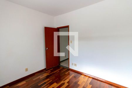 Quarto 1 de casa para alugar com 3 quartos, 526m² em Nova Suíça, Belo Horizonte