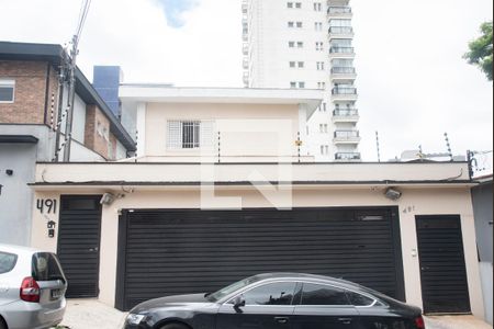 Casa para alugar com 448m², 7 quartos e 2 vagasFachada