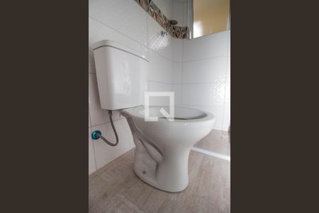 Banheiro de apartamento para alugar com 1 quarto, 35m² em Vila Zulmira, São Paulo