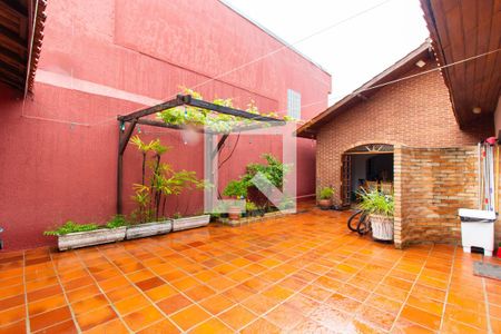 Casa à venda com 320m², 3 quartos e 1 vagaQuintal